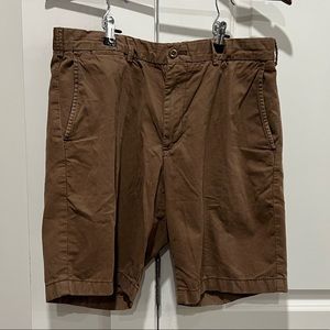 Uniqlo Tan Shorts (M - waist 30-33)